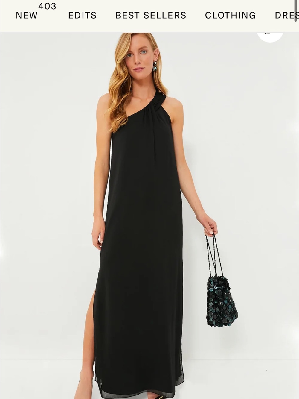 Pomander Place Black One-Shoulder Maxi Dress